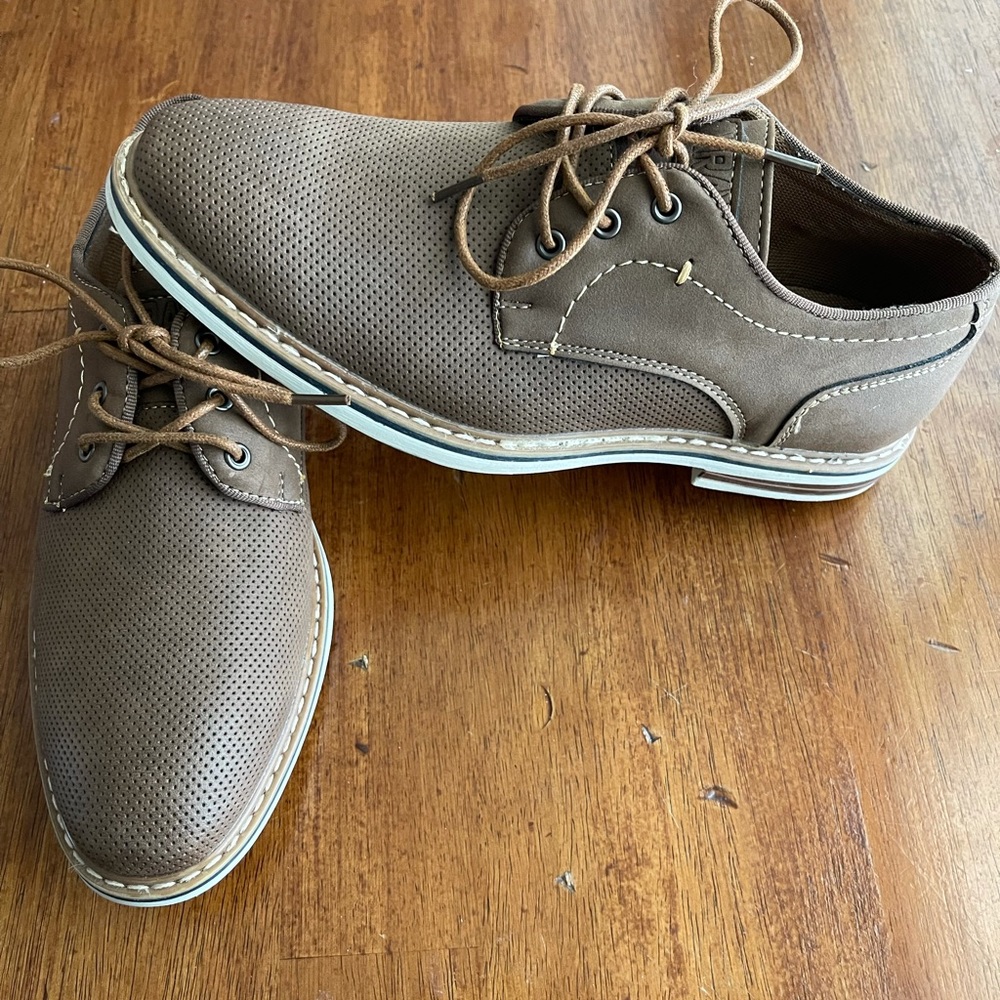 X-ray dress shoes.